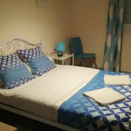 Maison La Croix Chambre Chez L ' Habitant Marsac  Esterno foto