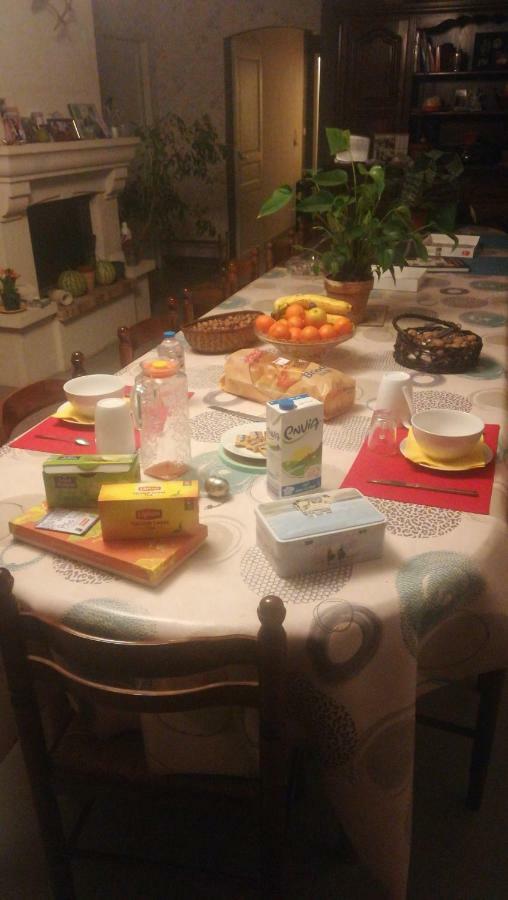 Maison La Croix Chambre Chez L ' Habitant Marsac  Esterno foto